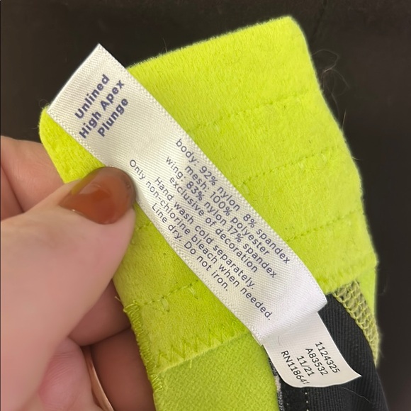 Cacique Leopard Print Unlined High Apex Plunge Bra with Neon Accents - Picture 5 of 5